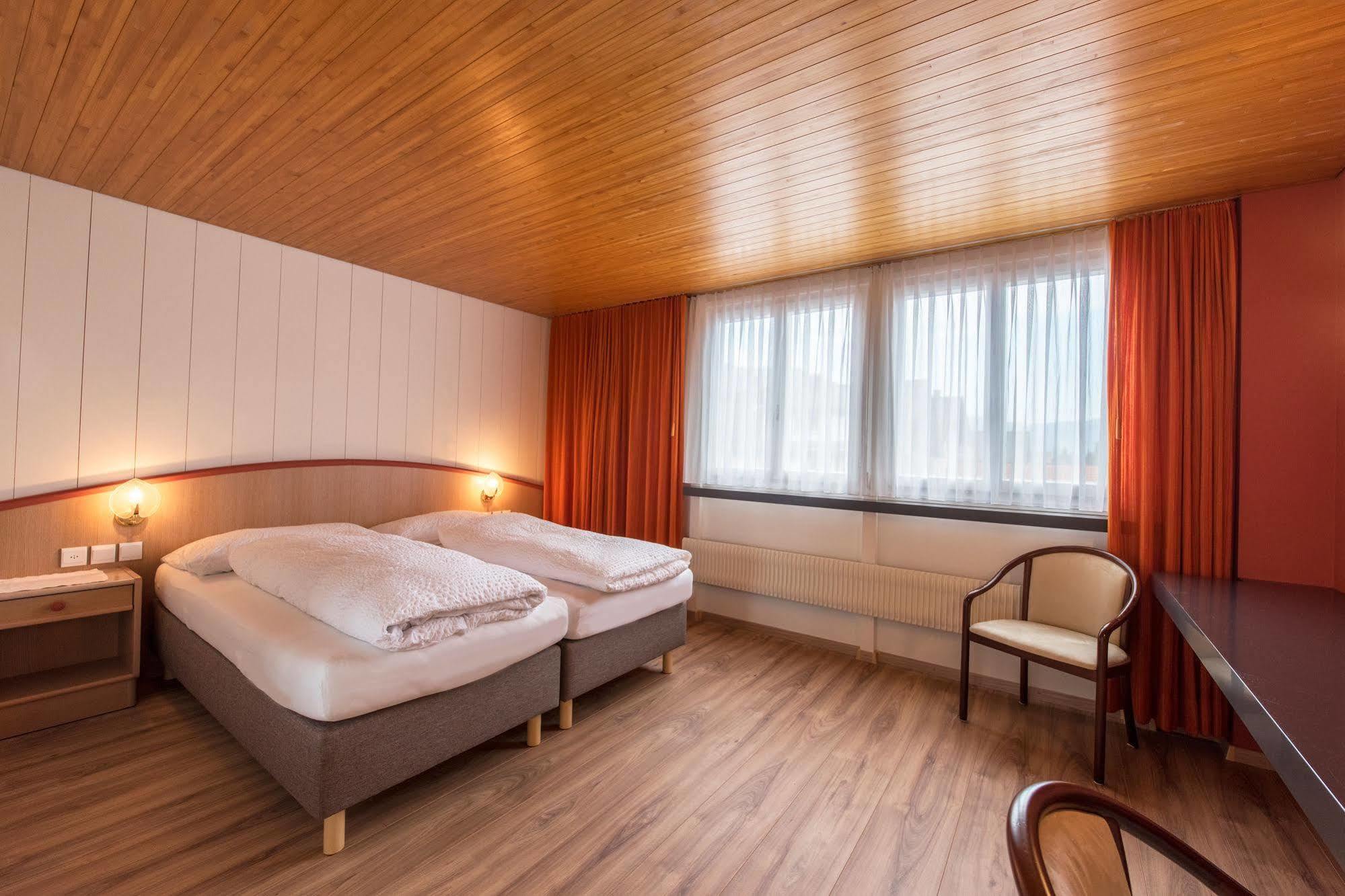 Hotel Garni Rösslipost Unteriberg Kültér fotó