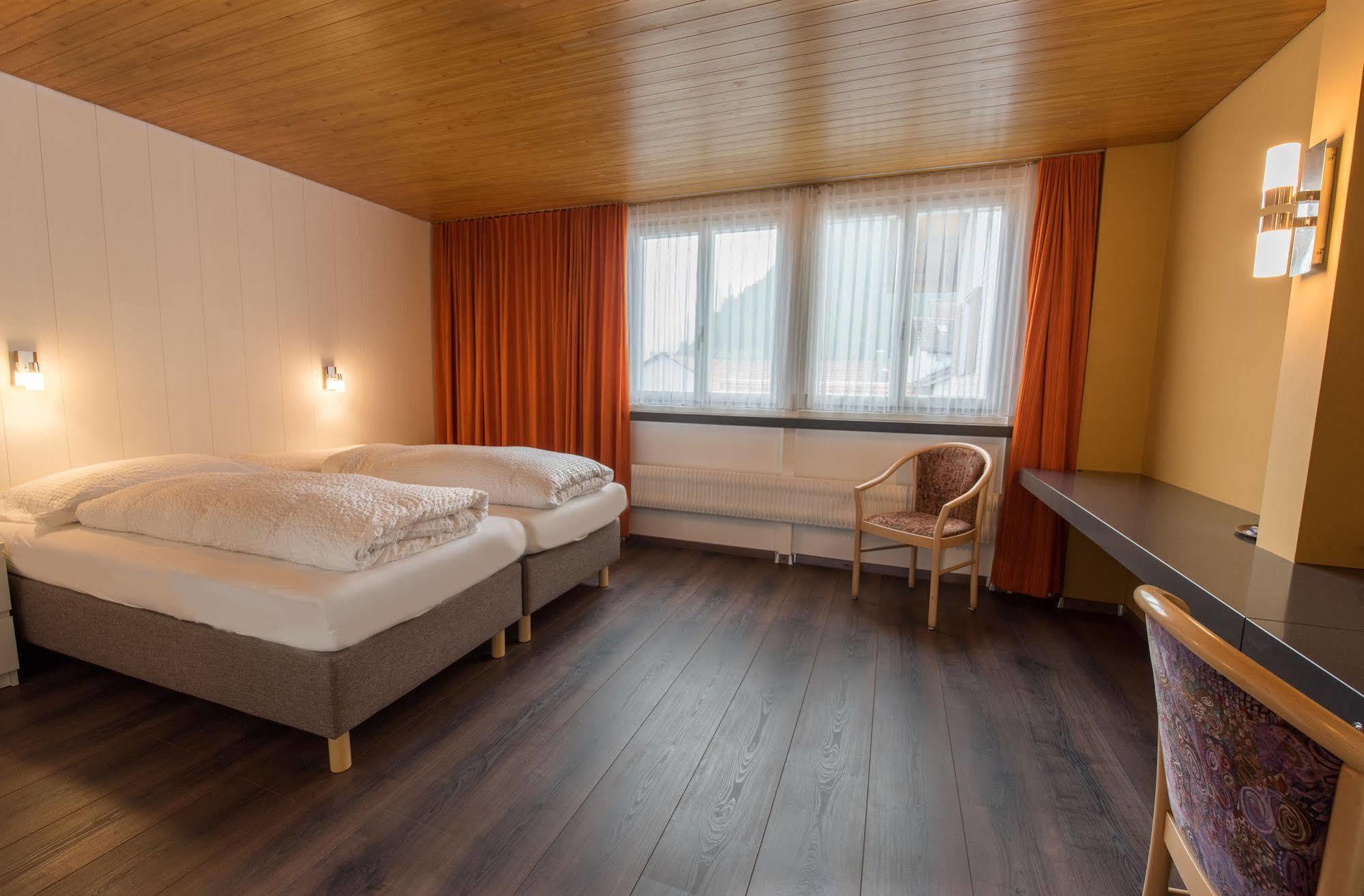 Hotel Garni Rösslipost Unteriberg Kültér fotó