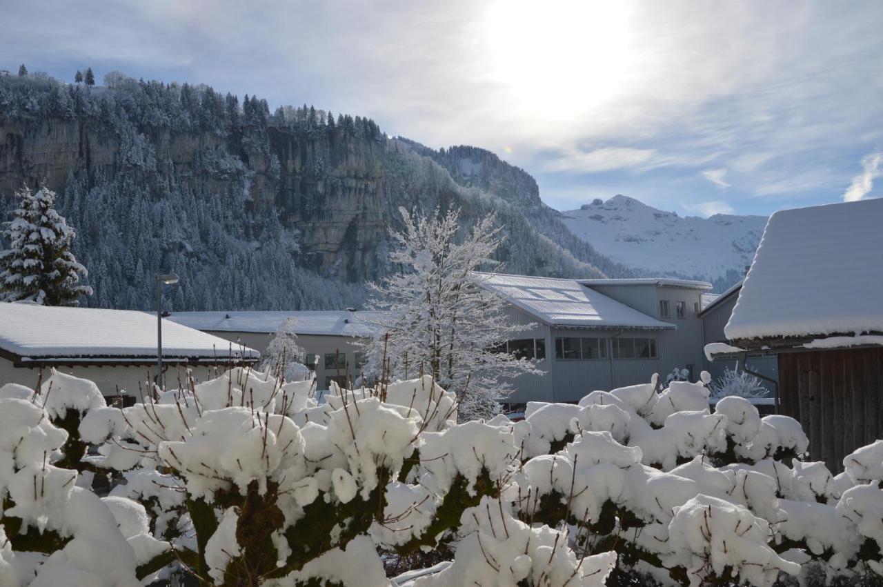 Hotel Garni Rösslipost Unteriberg Kültér fotó